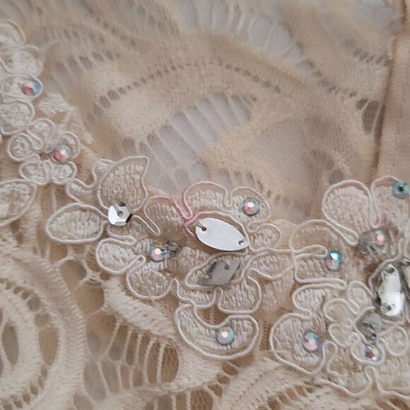 Dancing queen lace dress size small. - Picture 7 of 11